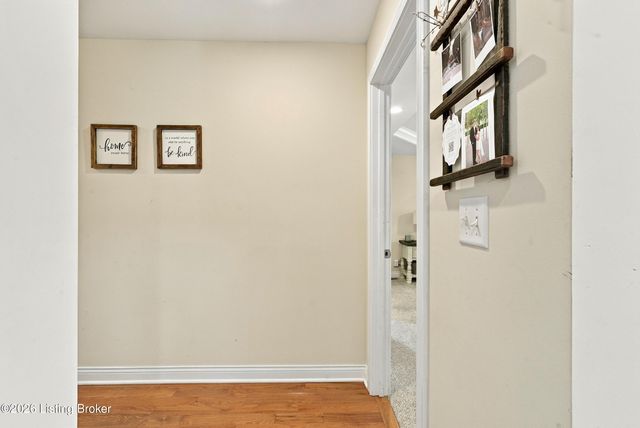 11003 Kaufman Farm Dr, Louisville, KY 40291