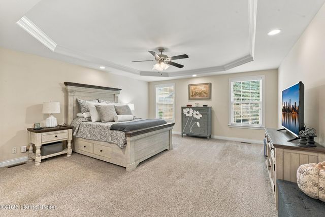 11003 Kaufman Farm Dr, Louisville, KY 40291