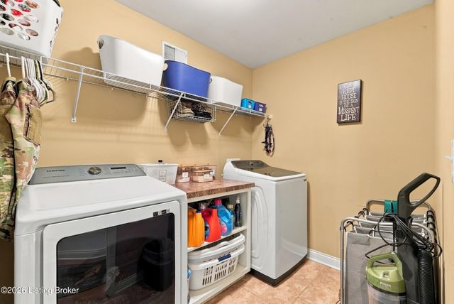 11003 Kaufman Farm Dr, Louisville, KY 40291
