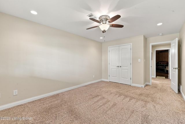 11003 Kaufman Farm Dr, Louisville, KY 40291