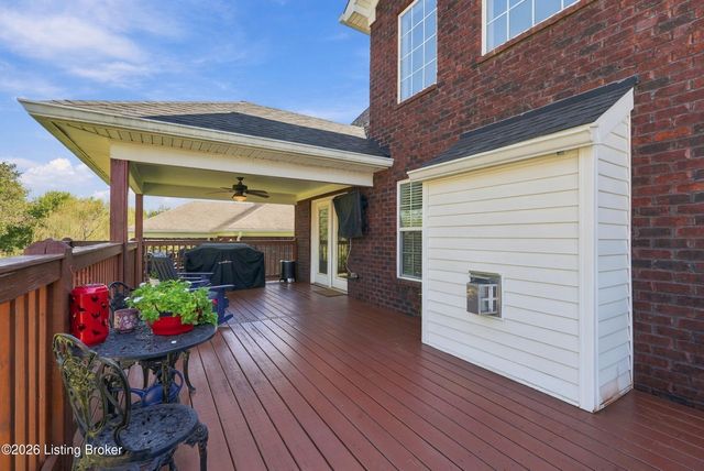 11003 Kaufman Farm Dr, Louisville, KY 40291