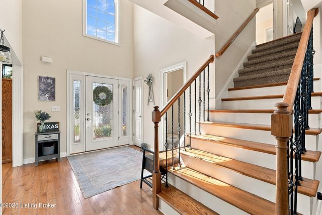 11003 Kaufman Farm Dr, Louisville, KY 40291