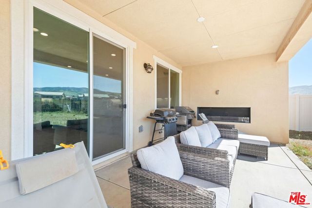 39315 Stirrup Court, Palmdale, CA 93551