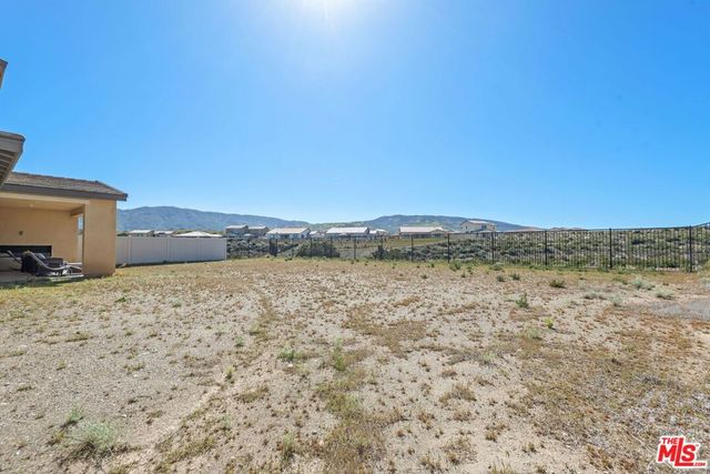 39315 Stirrup Court, Palmdale, CA 93551