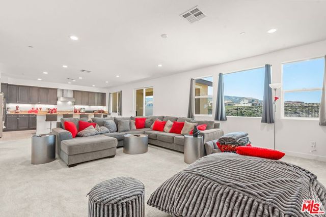 39315 Stirrup Court, Palmdale, CA 93551