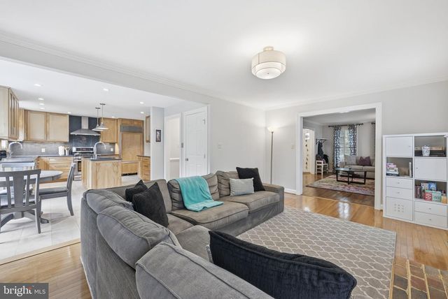 616 26TH ST S, Arlington, VA 22202