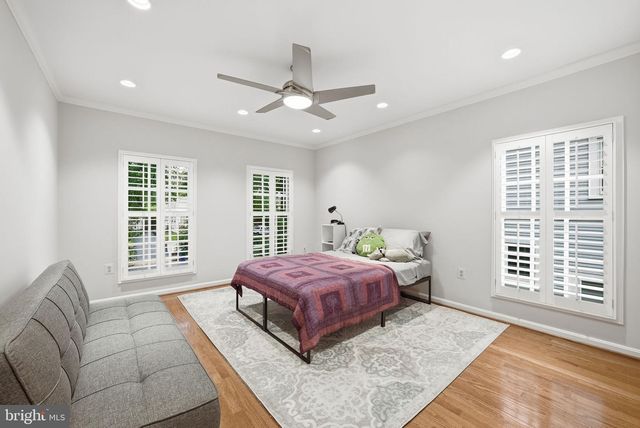 616 26TH ST S, Arlington, VA 22202