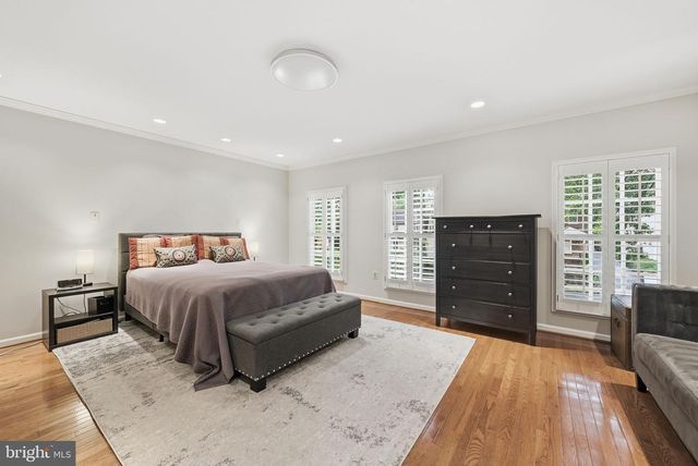 616 26TH ST S, Arlington, VA 22202