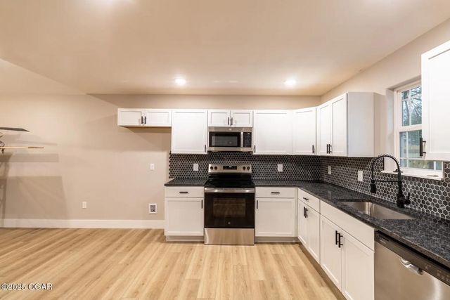 905 S Monroe, Joplin, MO 64801