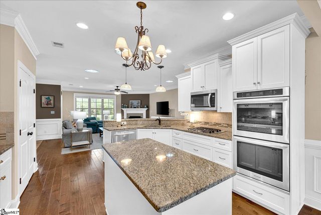 103 Stagecoach Court, Ninety Six, SC 29666