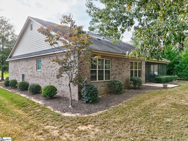 103 Stagecoach Court, Ninety Six, SC 29666