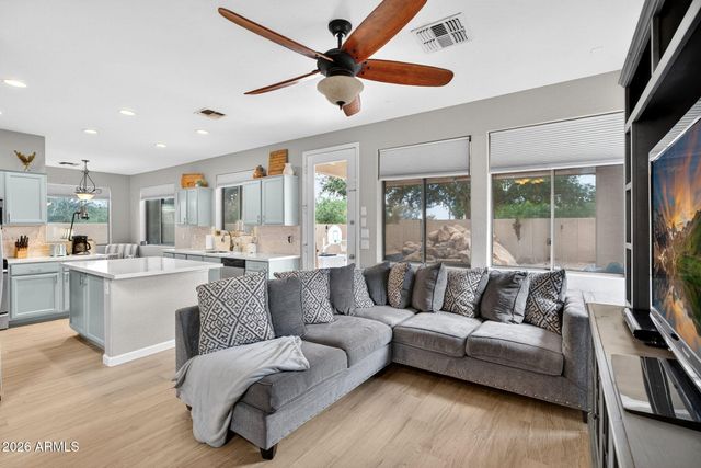 6280 S SINOVA Court, Gilbert, AZ 85298