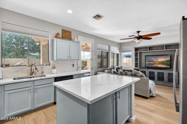 6280 S SINOVA Court, Gilbert, AZ 85298