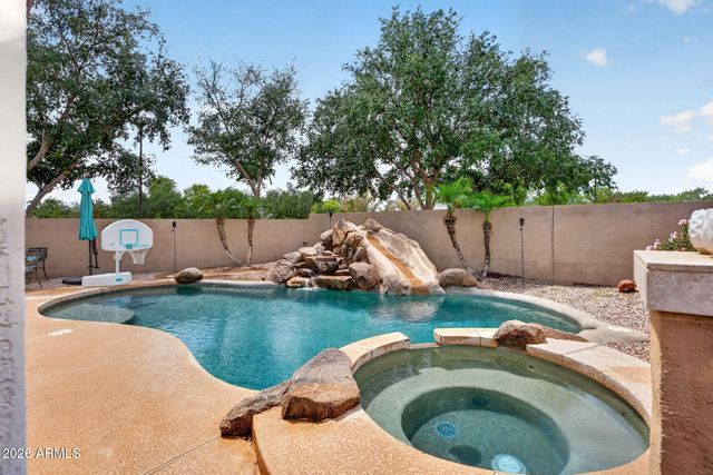 6280 S SINOVA Court, Gilbert, AZ 85298