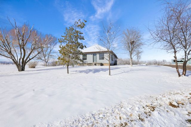 2602 W 4400 S, Weston, ID 83286