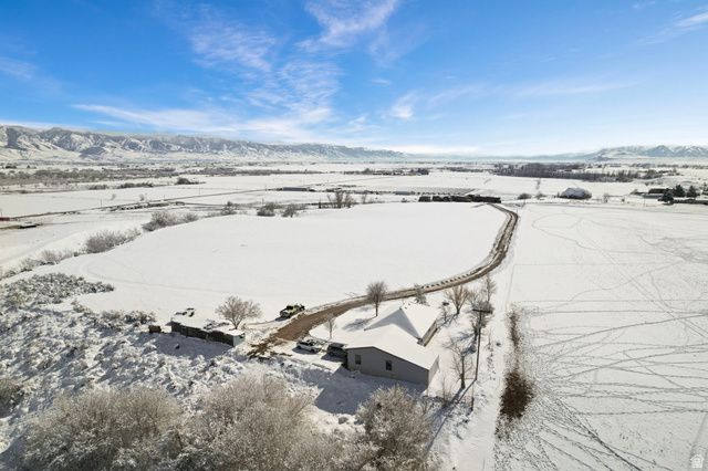 2602 W 4400 S, Weston, ID 83286