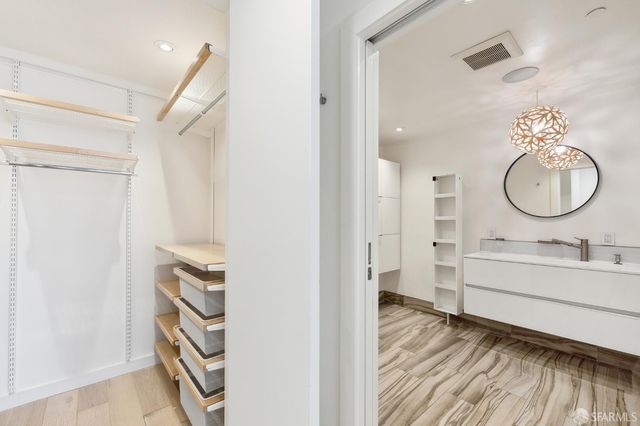 301 Mission Street 24E, San Francisco, CA 94105