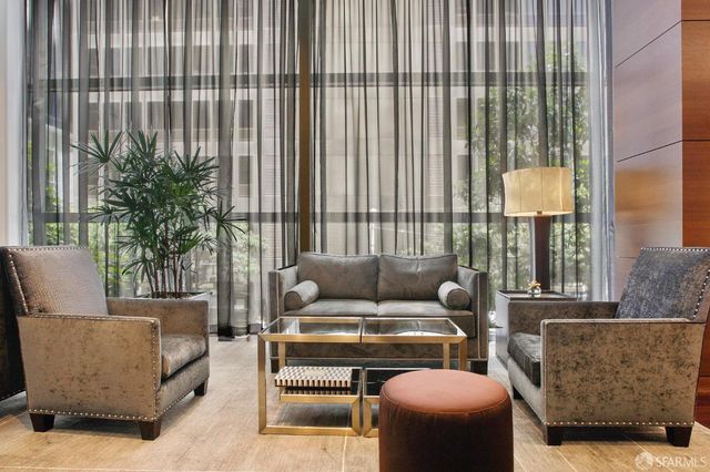 301 Mission Street 24E, San Francisco, CA 94105