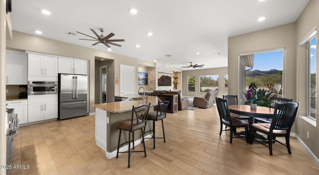 6110 E BRAMBLE BERRY Lane, Cave Creek, AZ 85331