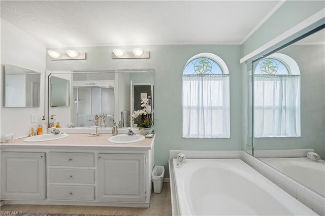 600 Woodwyn CT, North Port, FL 34287