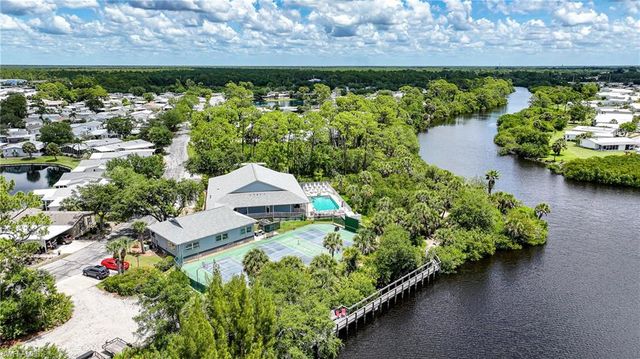 600 Woodwyn CT, North Port, FL 34287