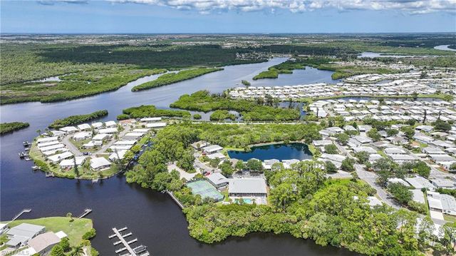 600 Woodwyn CT, North Port, FL 34287