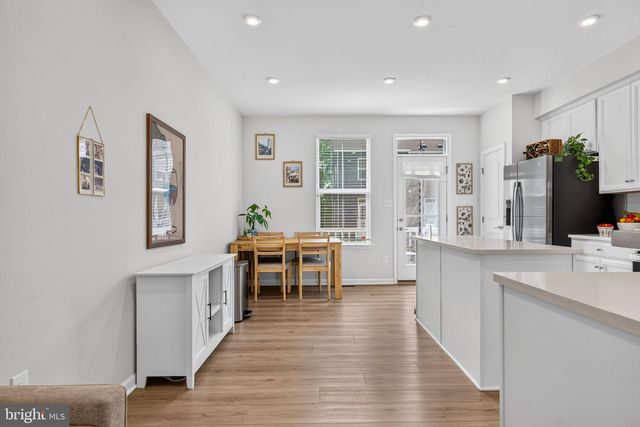 25 SIDNEY LN, Stratford, NJ 08084