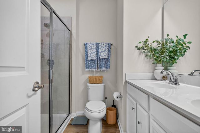 25 SIDNEY LN, Stratford, NJ 08084