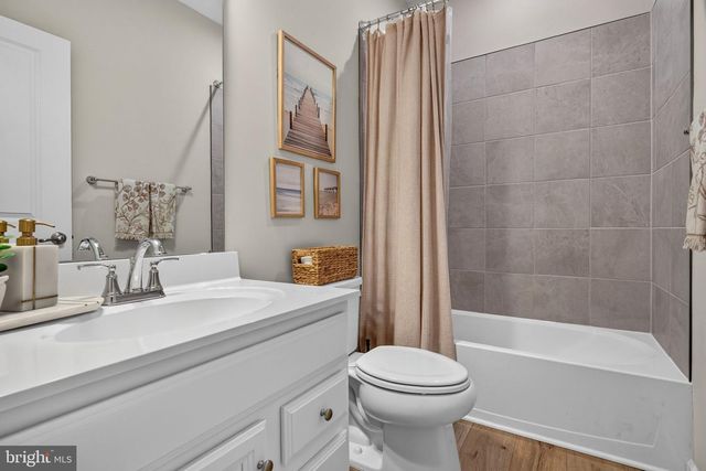 25 SIDNEY LN, Stratford, NJ 08084