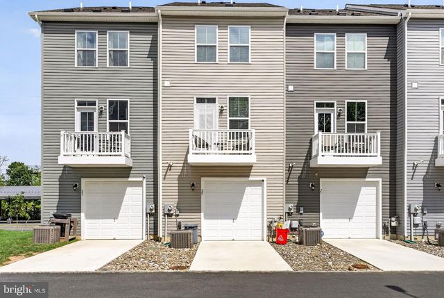 25 SIDNEY LN, Stratford, NJ 08084