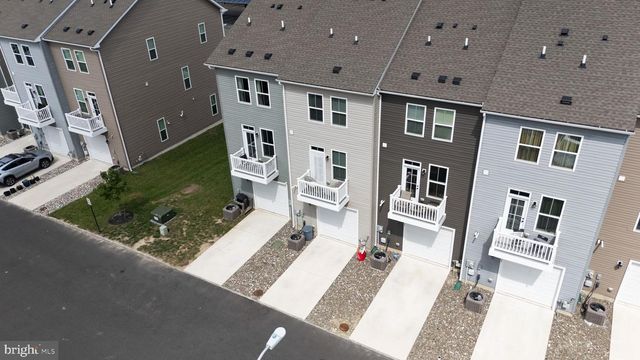 25 SIDNEY LN, Stratford, NJ 08084
