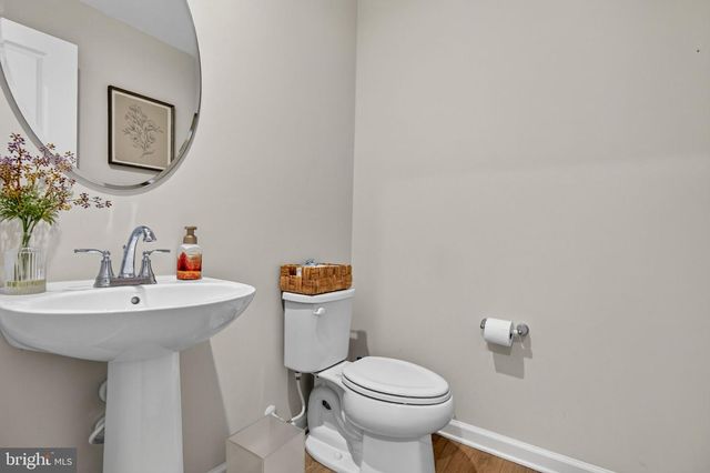 25 SIDNEY LN, Stratford, NJ 08084