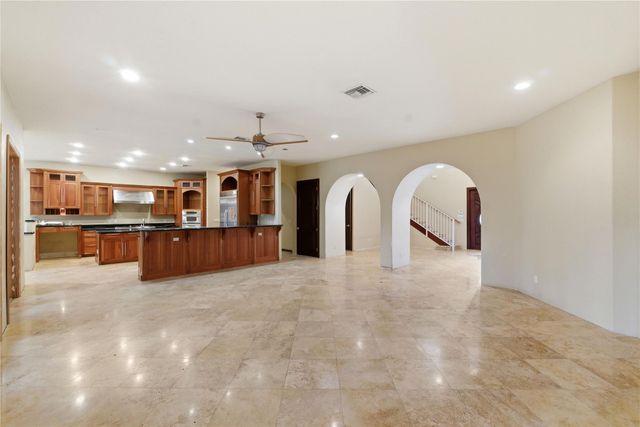 5889 NW 66th Avenue, Parkland, FL 33067