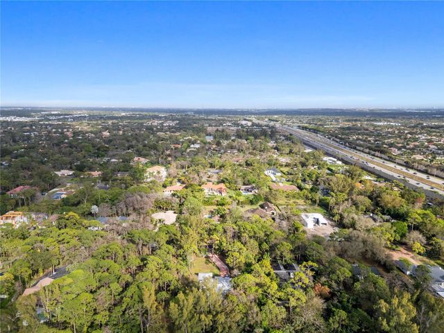 5889 NW 66th Avenue, Parkland, FL 33067