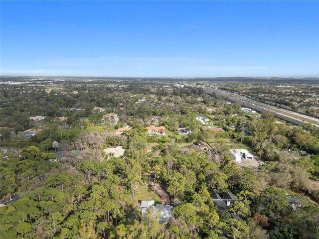 5889 NW 66th Avenue, Parkland, FL 33067