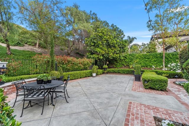 3 Blue Spruce, Ladera Ranch, CA 92694