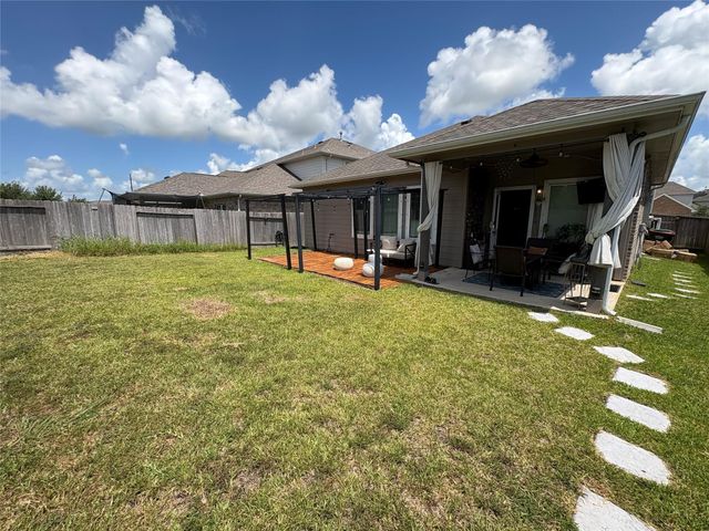 2418 Palisade Crest Drive, Rosharon, TX 77583