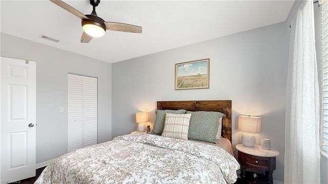 9762 Roundstone CIR, Fort Myers, FL 33967