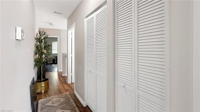 9762 Roundstone CIR, Fort Myers, FL 33967