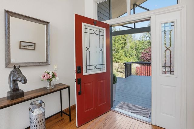 24035 Stage Stop Way, Los Gatos, CA 95033