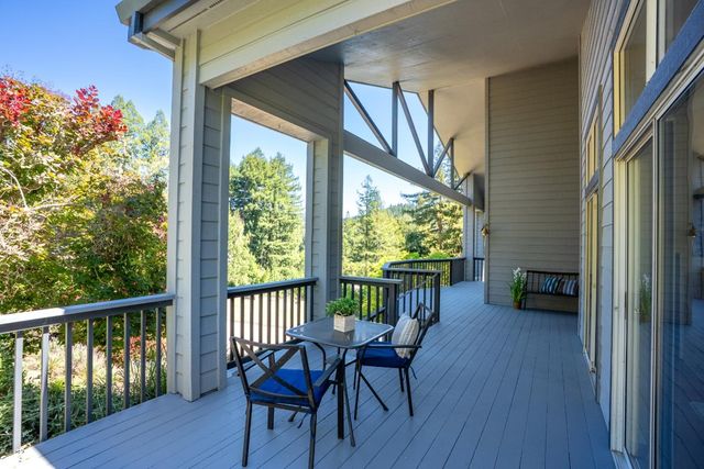 24035 Stage Stop Way, Los Gatos, CA 95033