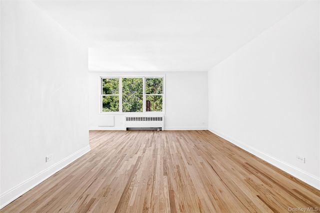3201 Grand Concourse 6M, Bronx, NY 10468