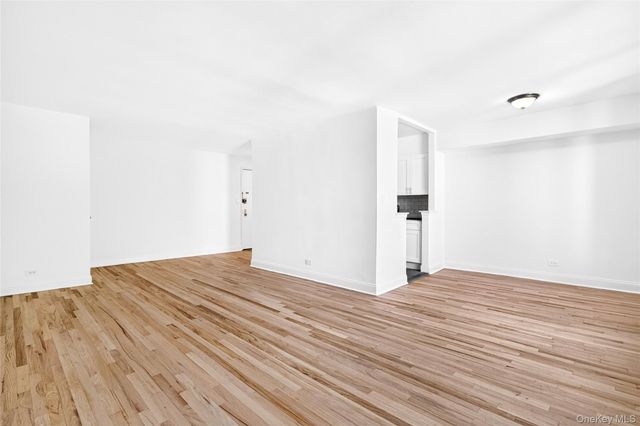3201 Grand Concourse 6M, Bronx, NY 10468