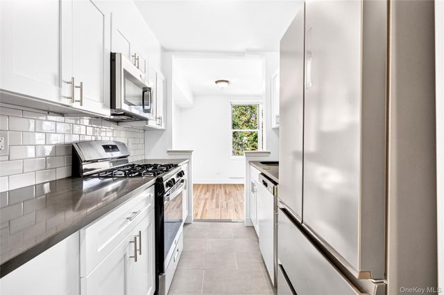 3201 Grand Concourse 6M, Bronx, NY 10468