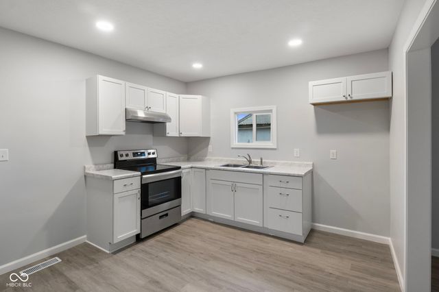 4492 State Road 32 Road E, Chesterfield, IN 46017