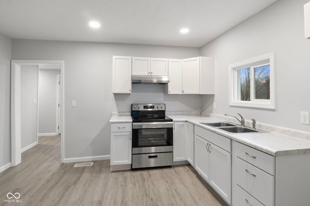 4492 State Road 32 Road E, Chesterfield, IN 46017