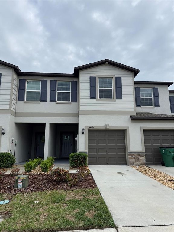 Image 1 of property listing at 36370 WELL HILL WAY, Zephyrhills, FL 33541