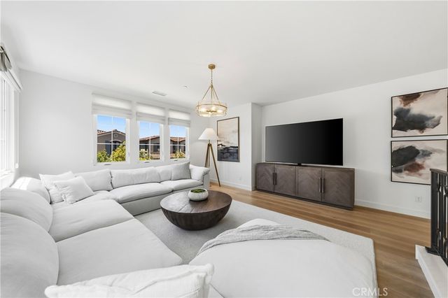 123 salt spring, Irvine, CA 92602