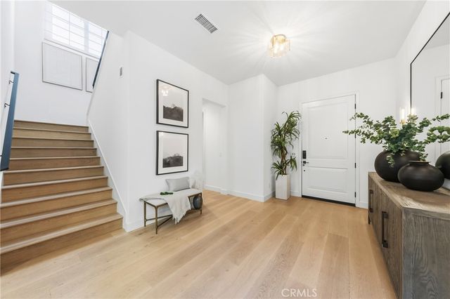 123 salt spring, Irvine, CA 92602