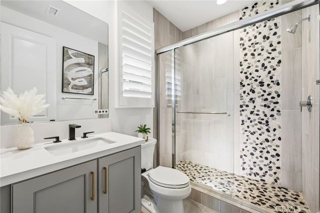 123 salt spring, Irvine, CA 92602